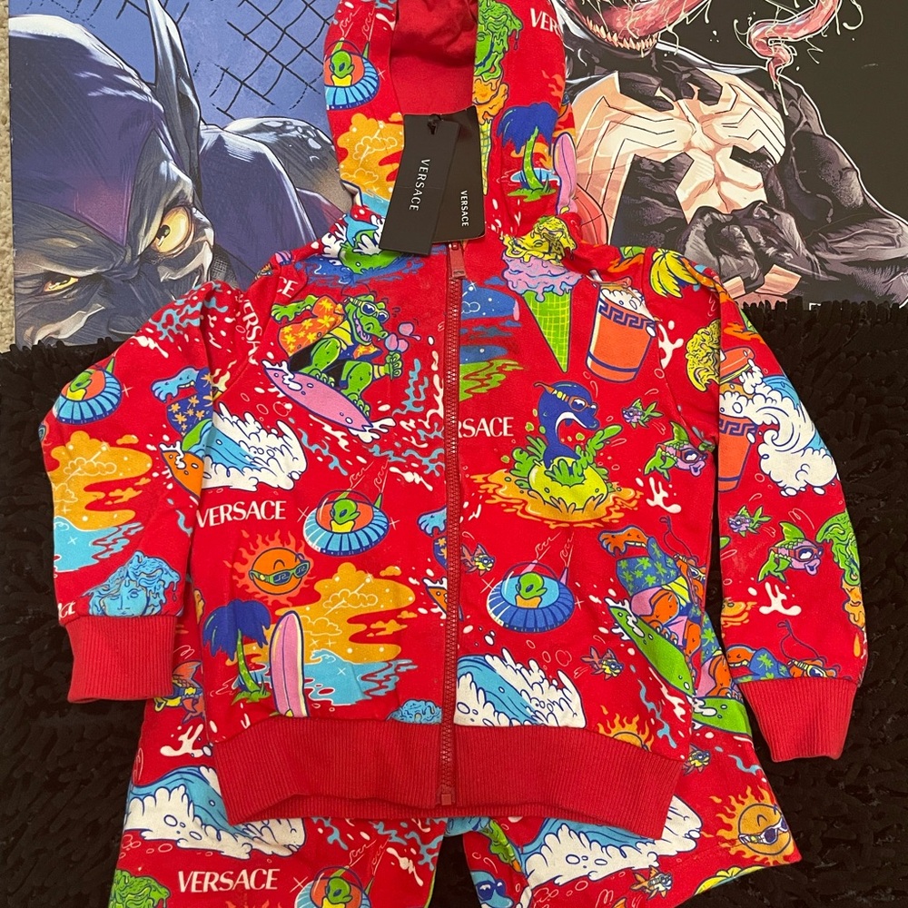 Authentic Short Set